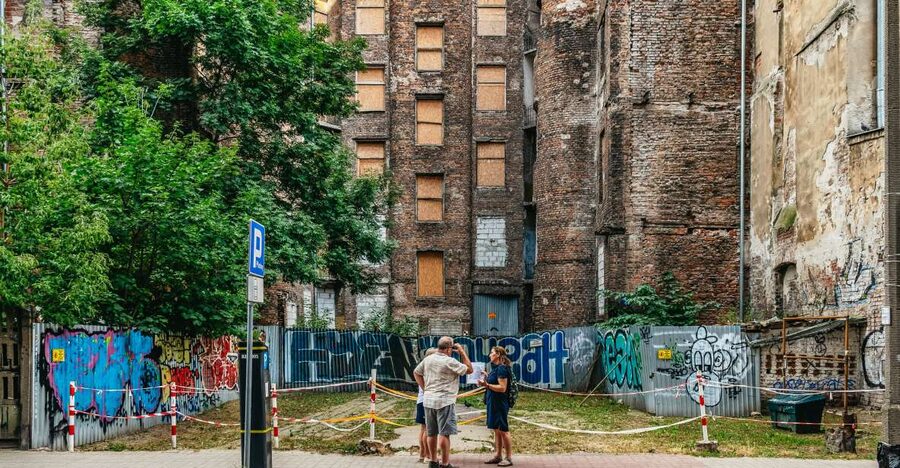 Warsaw: Warsaw Ghetto Private Walking Tour with Hotel Pickup - Key points to know before booking