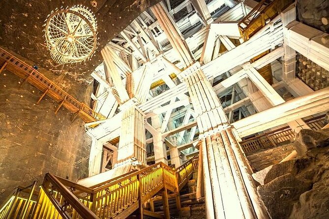 Wieliczka Salt Mine Guided Tour from Krakow - Crowds, comfort, and who should skip it