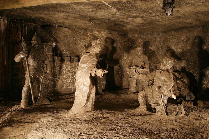 Wieliczka Salt Mine Guided Tour from Krakow with pick-up from Selected Hotels - What to Bring and What to Leave Behind