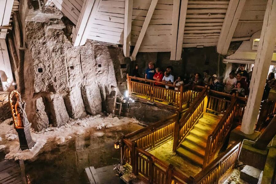 Wieliczka Salt Mine Tour from Kraków – Skip the Line Entry - St. Kinga Chapel and the mine’s great works of art