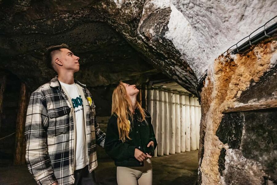 Wieliczka Salt Mine Tour from Kraków – Skip the Line Entry - Returning to Kraków and finding your coach