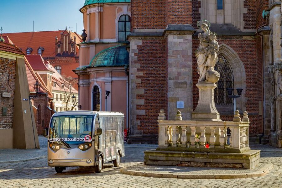 Wroclaw: 2-Hour Private Guided Tour by Electric Car - How to use this tour during your Wroclaw stay