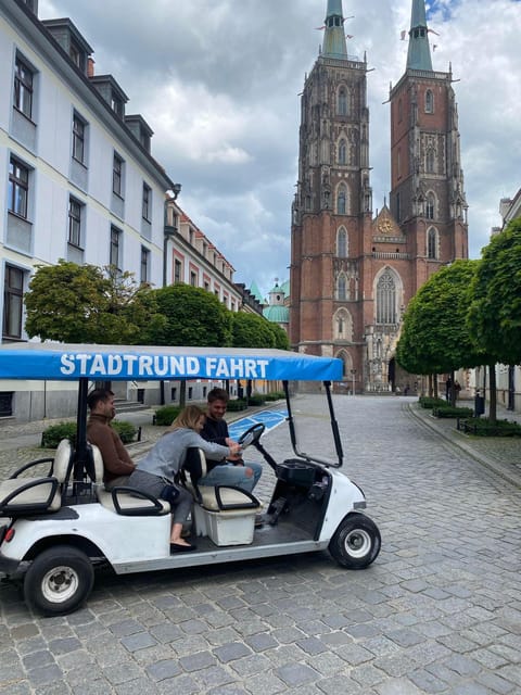 Wroclaw: City Tour Sightseeing By Golf Cart Shared Or Privat - Sand Island and Cathedral Island