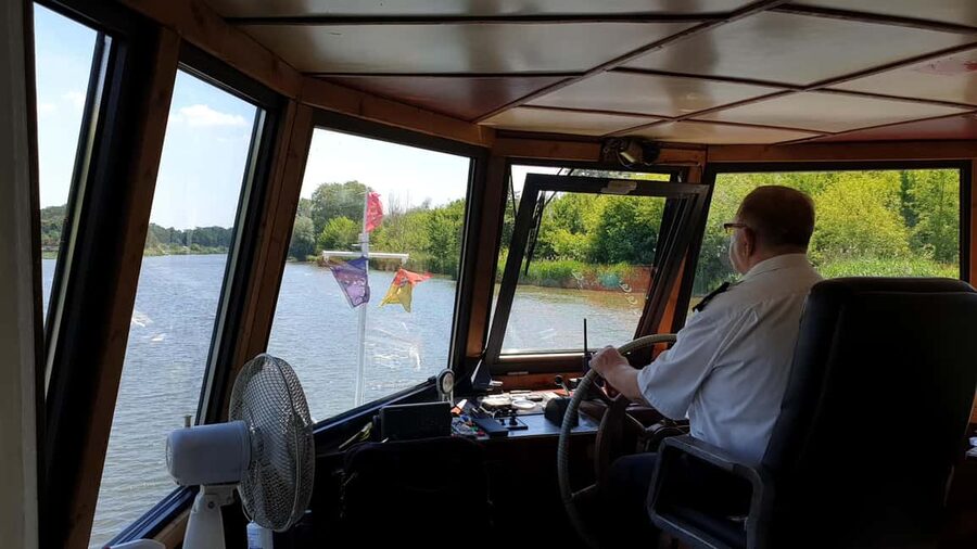 Wrocław: Short City Walk and Boat-Cruise - From the old Market Hall to Cathedral Island
