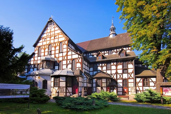 Wroclaw to Rock City in Adsprach and Church of Peace in Świdnica Private Tour - Private transport and group size