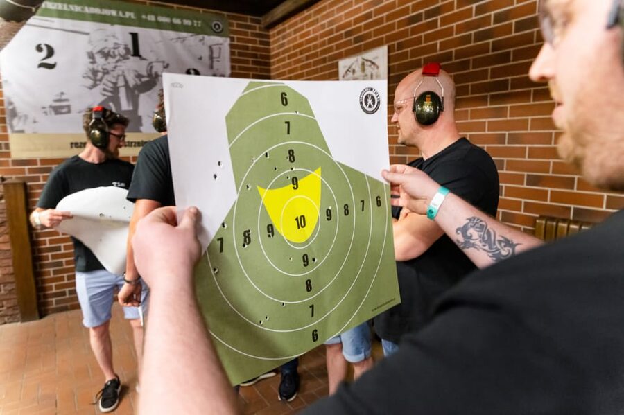 Zakopane: Extreme Shooting Range with Hotel Transfers - Choosing between pistols, rifles, and heavier firepower