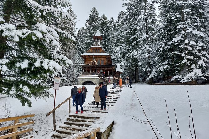 Zakopane Guied Tour: Cable Car, Local Spirits & Thermal Baths - Zakopane town and the Gubałówka funicular